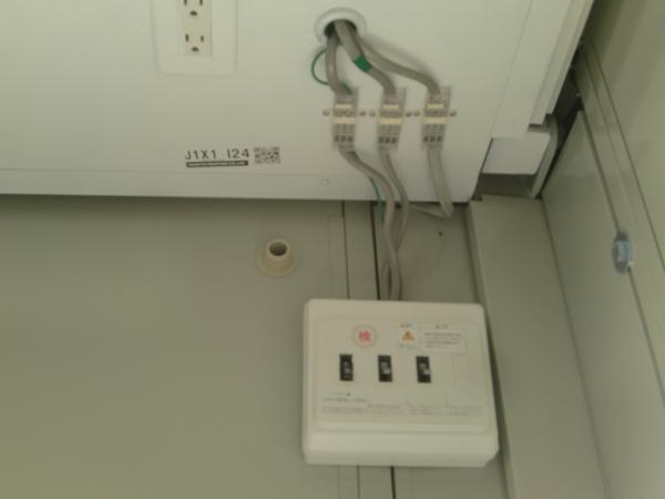 神奈川県平塚店/展示場の中古ユニットハウス・プレハブ・コンテナハウスCT-41J(2.83坪)の各設備の分電盤