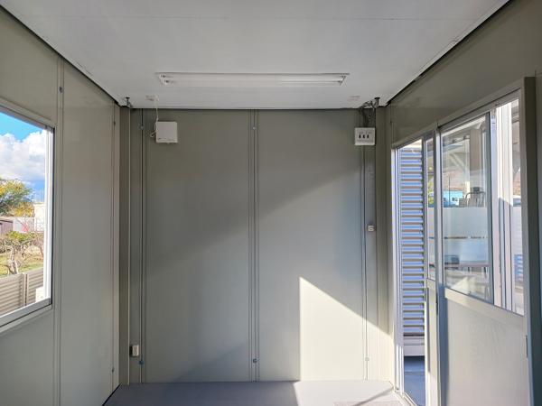 香川県高松出張所/展示場の中古ユニットハウス・プレハブ・コンテナハウスCT-41J(2.83坪)の本体の内観
