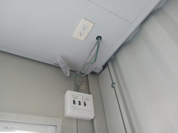 香川県高松出張所/展示場の中古ユニットハウス・プレハブ・コンテナハウスCT-32JG(2.16坪)の各設備の分電盤