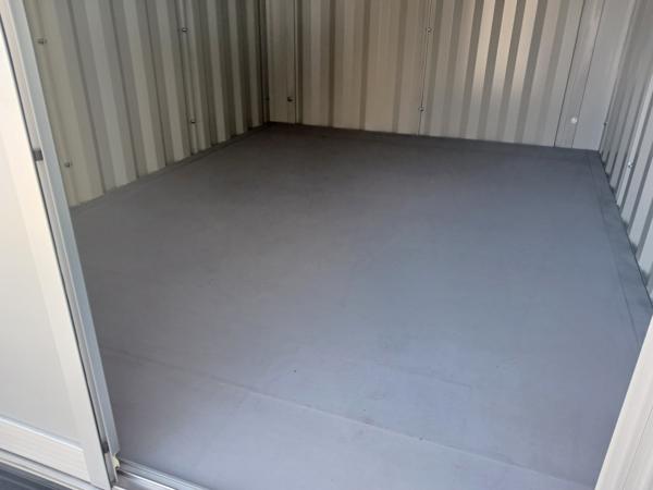 香川県高松出張所/展示場の中古ユニットハウス・プレハブ・コンテナハウスCT-32JG(2.16坪)の本体の内観