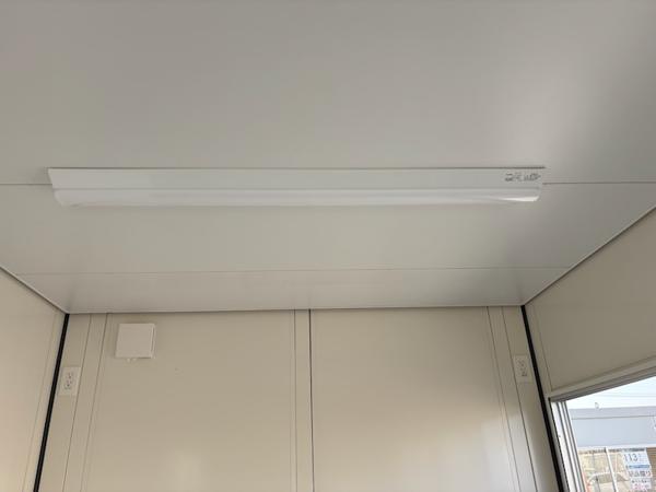 愛知県津島店/展示場の新棟ユニットハウス・プレハブ・コンテナハウス47MSL(3.02坪)の各設備の照明器具