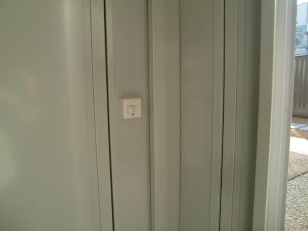 神奈川県平塚店/展示場の中古ユニットハウス・プレハブ・コンテナハウスCT-32J(2.16坪)の各設備のスイッチ