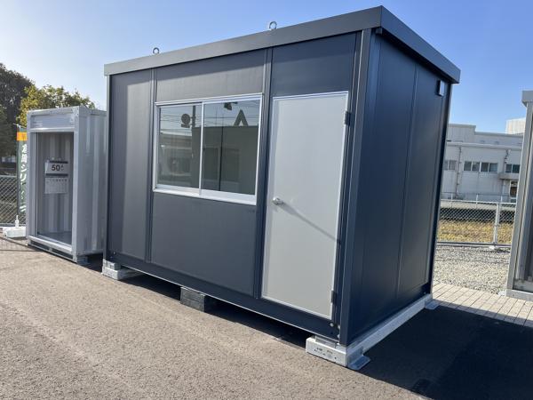 石川県小松店/展示場の新棟ユニットハウス・プレハブ・コンテナハウス38MSL(2.43坪)の本体の外観