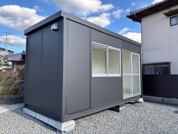 静岡県富士宮店/展示場の新棟ユニットハウス・プレハブ・コンテナハウス47MSL(3.02坪)の本体の外観