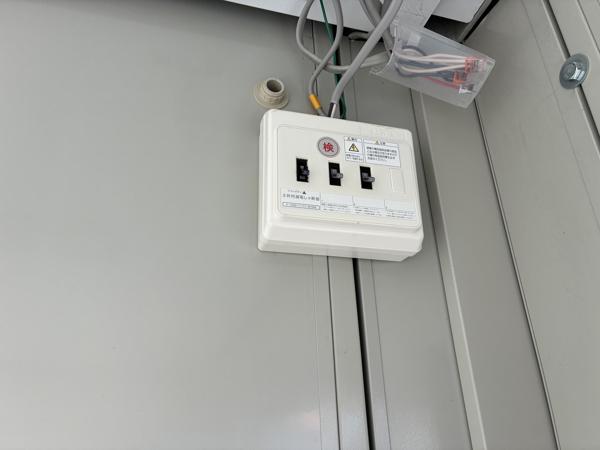 千葉県いすみ店/展示場の中古ユニットハウス・プレハブ・コンテナハウスCT-32J(2.16坪)の各設備の分電盤
