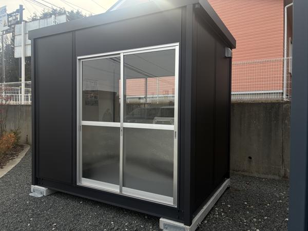 岩手県宮古店/展示場の新棟ユニットハウス・プレハブ・コンテナハウス29MSL(1.84坪)の本体の外観