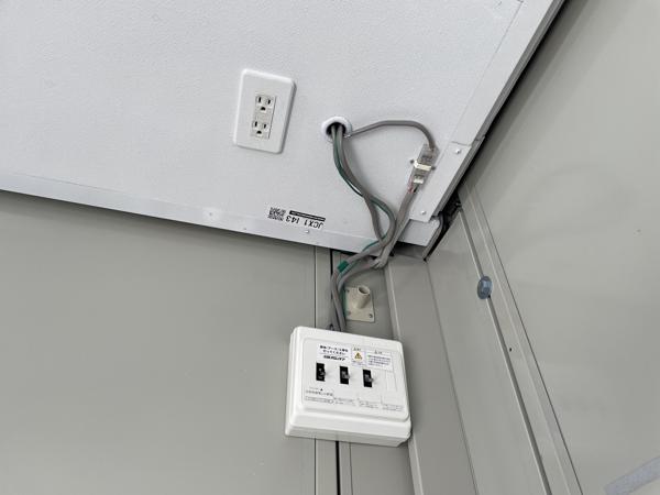 茨城県神栖店/展示場の中古ユニットハウス・プレハブ・コンテナハウスCT-32J(2.16坪)の各設備の分電盤