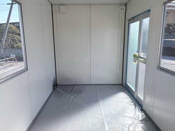 茨城県土浦出張所/展示場の新棟ユニットハウス・プレハブ・コンテナハウス47MSL(3.02坪)の本体の内観