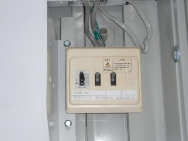 静岡県静岡営業所/展示場の中古ユニットハウス・プレハブ・コンテナハウスCT-32JG(2.16坪)の各設備の分電盤