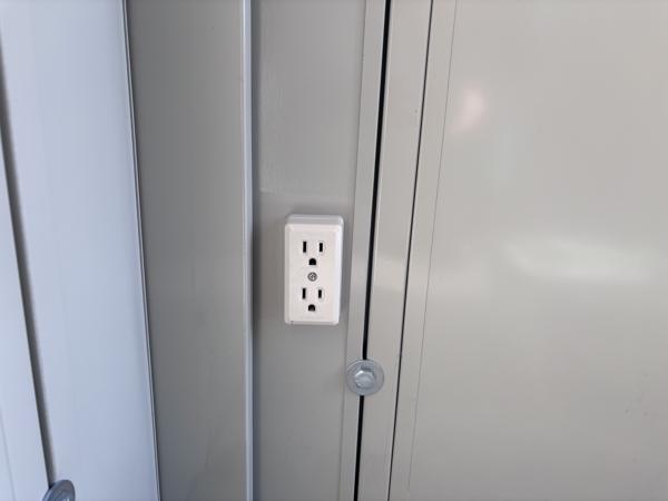 佐賀県佐賀出張所/展示場の中古ユニットハウス・プレハブ・コンテナハウスCT-32J(2.16坪)の各設備のスイッチ