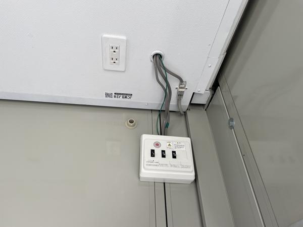 茨城県神栖店/展示場の中古ユニットハウス・プレハブ・コンテナハウスCT-32J(2.16坪)の各設備の分電盤