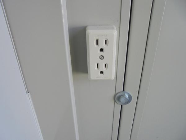 埼玉県本庄店/展示場の中古ユニットハウス・プレハブ・コンテナハウスCT-41J(2.83坪)の各設備のコンセント