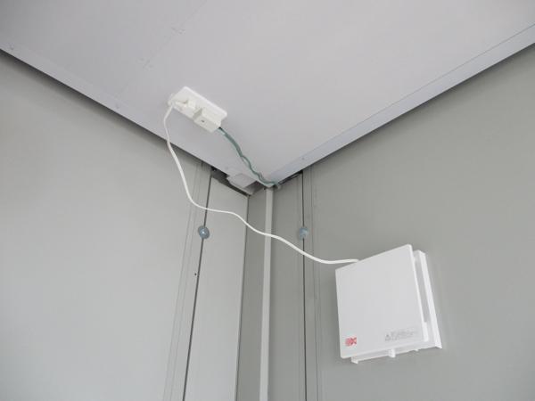 京都府亀岡店/展示場の中古ユニットハウス・プレハブ・コンテナハウスCT-41J(2.83坪)の各設備の換気扇