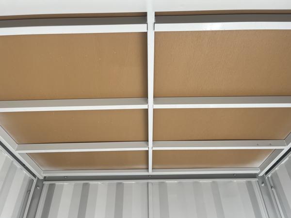 東京都町田店/展示場の中古ユニットハウス・プレハブ・コンテナハウスGORILLA(0.94坪)の本体の内観