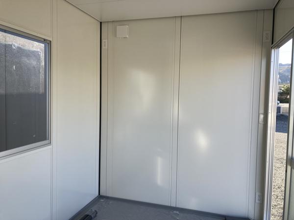 静岡県島田店/展示場の新棟ユニットハウス・プレハブ・コンテナハウス38MSL(2.43坪)の本体の内観