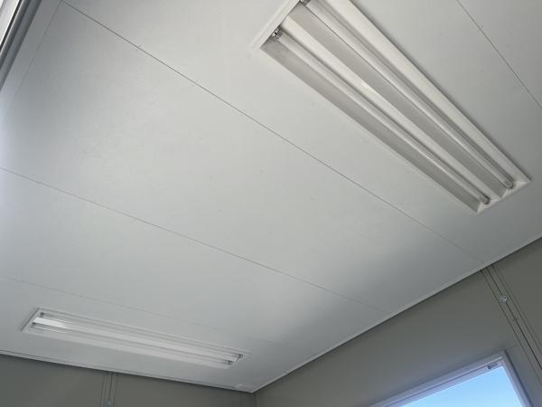 東京都町田店/展示場の中古ユニットハウス・プレハブ・コンテナハウスCT-32J(2.16坪)の各設備の照明器具