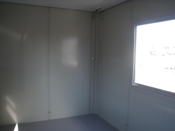 埼玉県花園インター店/展示場の中古ユニットハウス・プレハブ・コンテナハウスCT-42J(2.83坪)の本体の内観