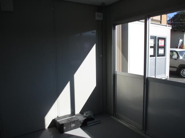 埼玉県加須店/展示場の中古ユニットハウス・プレハブ・コンテナハウスCT-32J(2.16坪)の本体の内観