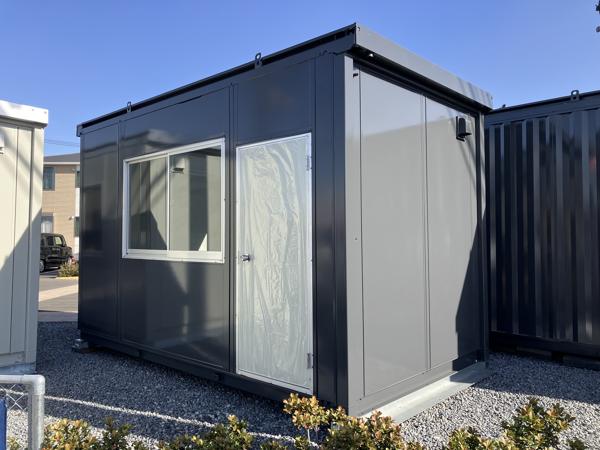 群馬県伊勢崎バイパス店/展示場の中古ユニットハウス・プレハブ・コンテナハウスCT-41J(2.83坪)の本体の外観