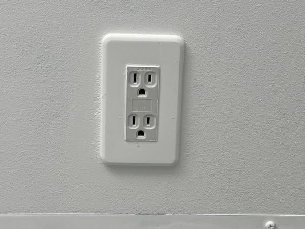 長崎県長崎店/展示場の中古ユニットハウス・プレハブ・コンテナハウスCT-41J(2.83坪)の各設備のコンセント