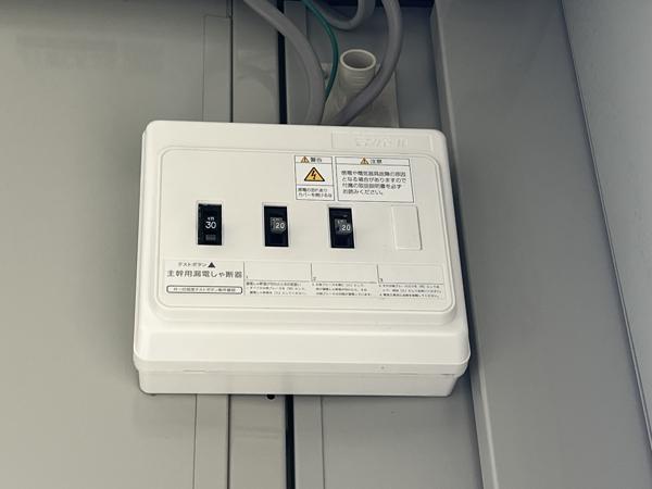 長崎県長崎店/展示場の中古ユニットハウス・プレハブ・コンテナハウスCT-41J(2.83坪)の各設備の分電盤