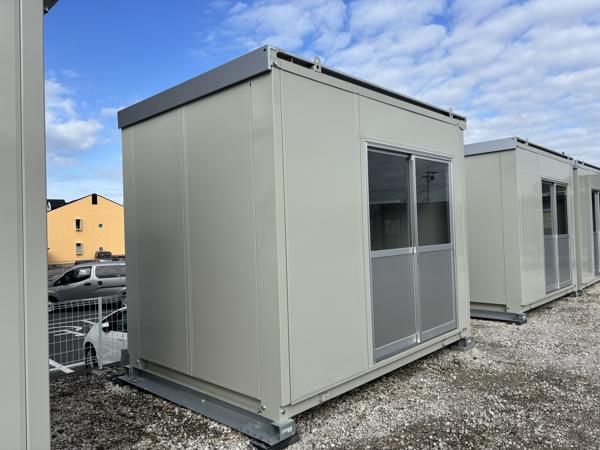 千葉県木更津店/展示場の中古ユニットハウス・プレハブ・コンテナハウスCT-32J(2.16坪)の本体の外観