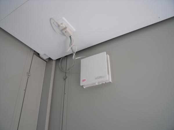 埼玉県花園インター店/展示場の中古ユニットハウス・プレハブ・コンテナハウスCT-32J(2.16坪)の各設備の換気扇