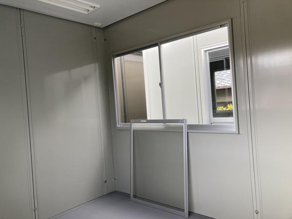 奈良県奈良店/展示場の中古ユニットハウス・プレハブ・コンテナハウスCT-32J(2.16坪)の本体の内観