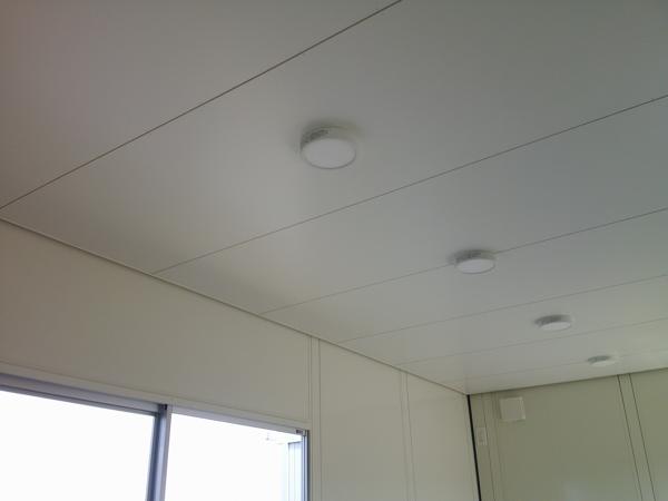 京都府木津川店/展示場の新棟ユニットハウス・プレハブ・コンテナハウス47MSL(3.02坪)の各設備の照明器具