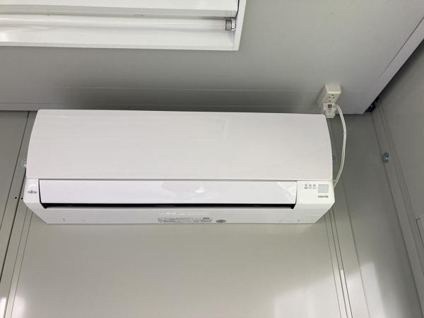 奈良県奈良店/展示場の中古ユニットハウス・プレハブ・コンテナハウスCT-32J(2.16坪)の各設備のエアコン