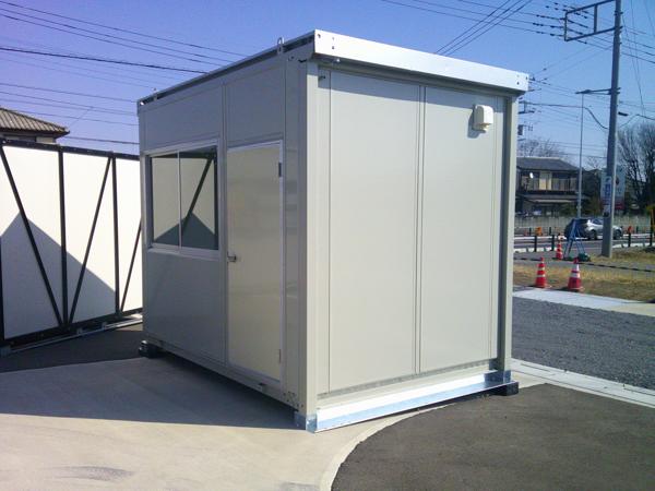 埼玉県熊谷店/展示場の中古ユニットハウス・プレハブ・コンテナハウスCT-32J(2.16坪)の本体の外観