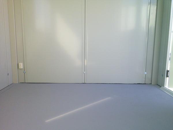 埼玉県熊谷店/展示場の中古ユニットハウス・プレハブ・コンテナハウスCT-32J(2.16坪)の各設備のスイッチ