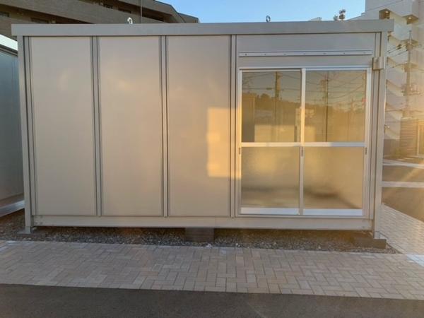 栃木県宇都宮戸祭店/展示場の新棟ユニットハウス・プレハブ・コンテナハウス47MSL(3.02坪)の本体の外観