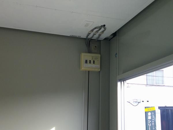 山口県宇部店/展示場の中古ユニットハウス・プレハブ・コンテナハウスCT-41J(2.83坪)の各設備の分電盤