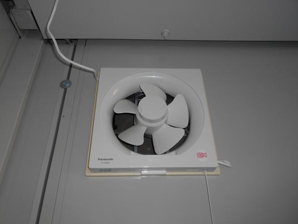 京都府宇治出張所/展示場の中古ユニットハウス・プレハブ・コンテナハウスCT-54J(7.78坪)の各設備の換気扇