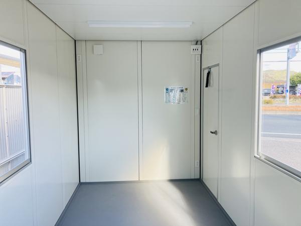 高知県土佐店/展示場の新棟ユニットハウス・プレハブ・コンテナハウス47MSL(3.02坪)の本体の内観