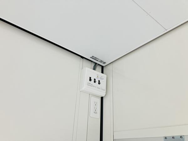 高知県土佐店/展示場の新棟ユニットハウス・プレハブ・コンテナハウス47MSL(3.02坪)の各設備の分電盤