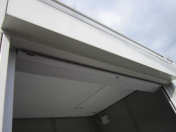 宮城県登米店/展示場の中古ユニットハウス・プレハブ・コンテナハウスCT-32J(2.16坪)の本体の内観