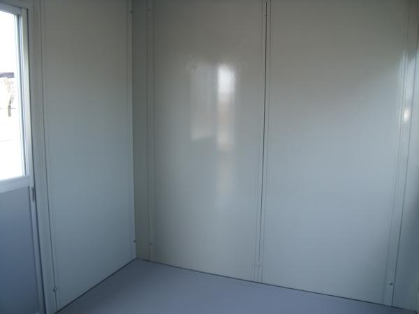 埼玉県花園インター店/展示場の中古ユニットハウス・プレハブ・コンテナハウスCT-32J(2.16坪)の本体の内観