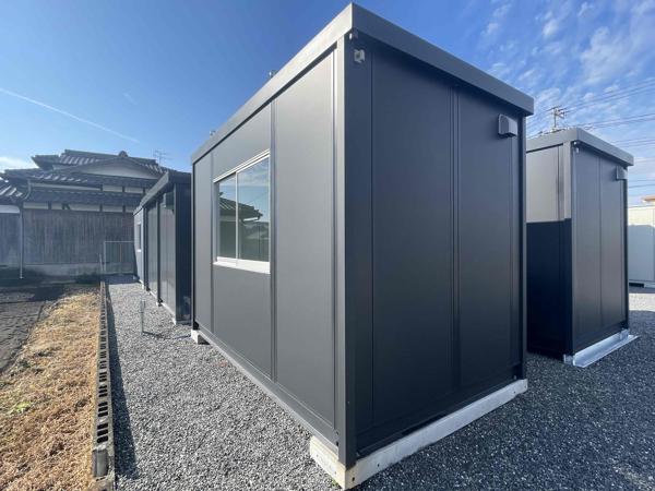 福岡県朝倉店/展示場の新棟ユニットハウス・プレハブ・コンテナハウス38MSL(2.43坪)の本体の外観