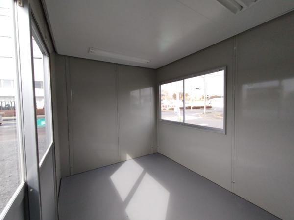 茨城県小美玉店/展示場の中古ユニットハウス・プレハブ・コンテナハウスCT-32J(2.16坪)の本体の内観