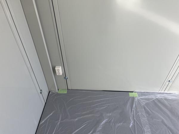 東京都町田店/展示場の中古ユニットハウス・プレハブ・コンテナハウスCT-32J(2.16坪)の各設備のスイッチ