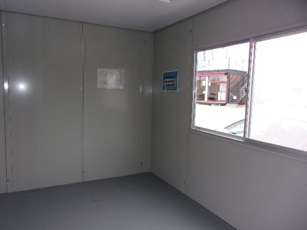 静岡県新富士総合展示場の中古ユニットハウス・プレハブ・コンテナハウスCT-41J(2.83坪)の本体の内観