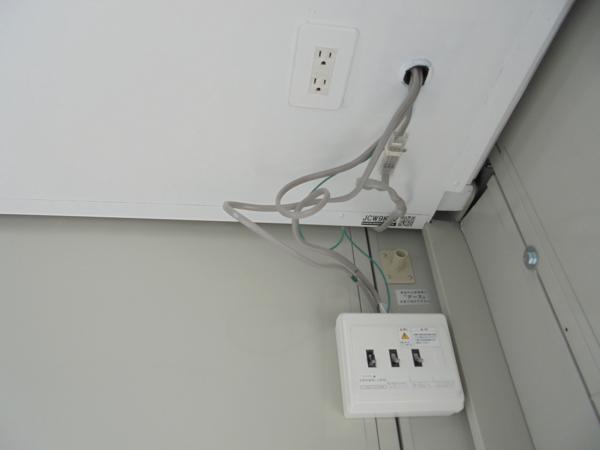 山口県山口出張所/総合展示場の中古ユニットハウス・プレハブ・コンテナハウスCT-32J(2.16坪)の各設備の分電盤