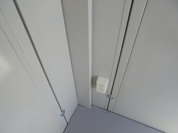 山口県山口出張所/総合展示場の中古ユニットハウス・プレハブ・コンテナハウスCT-32J(2.16坪)の各設備のコンセント