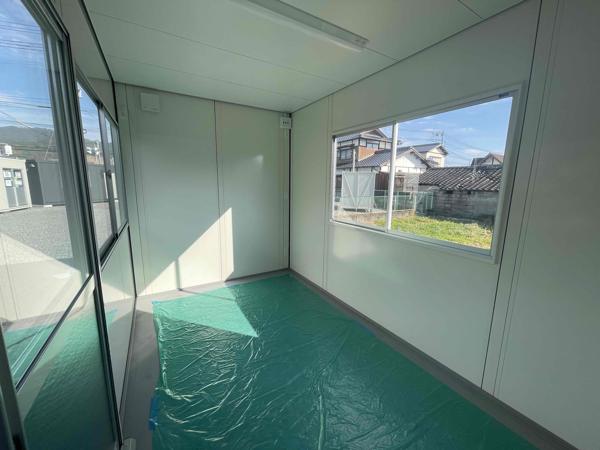 福岡県朝倉店/展示場の新棟ユニットハウス・プレハブ・コンテナハウス38MSL(2.43坪)の本体の内観