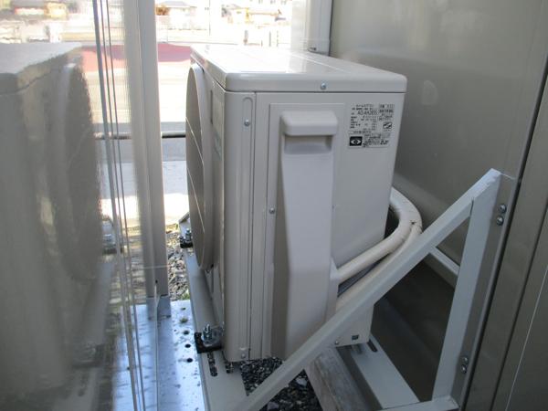 京都府亀岡店/展示場の中古ユニットハウス・プレハブ・コンテナハウスCT-32J(2.16坪)の各設備のエアコン