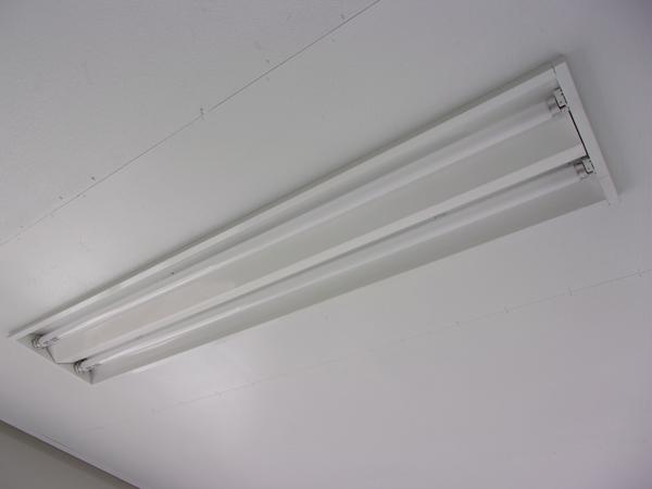 福島県白河店/展示場の中古ユニットハウス・プレハブ・コンテナハウスCT-41J(2.83坪)の各設備の照明器具
