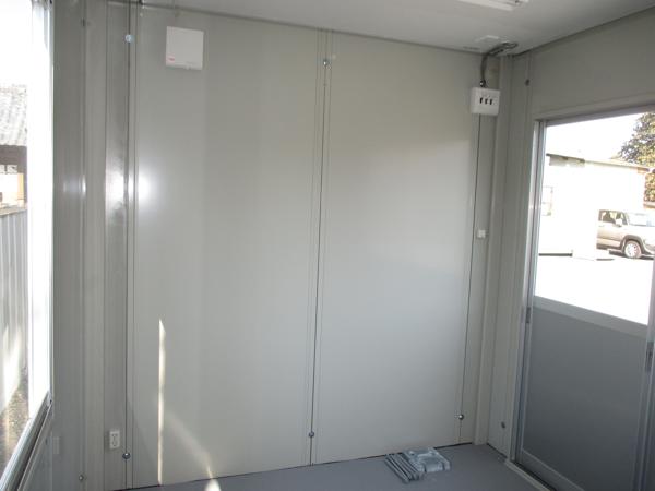 埼玉県加須店/展示場の中古ユニットハウス・プレハブ・コンテナハウスCT-32J(2.16坪)の本体の内観