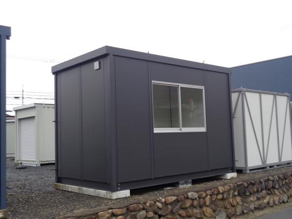 岡山県津山店/展示場の新棟ユニットハウス・プレハブ・コンテナハウス38MSL(2.43坪)の本体の外観